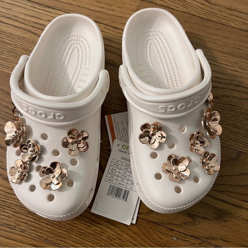 NWT W6 Crocs Clog with Rose Gold Flower Charms - White